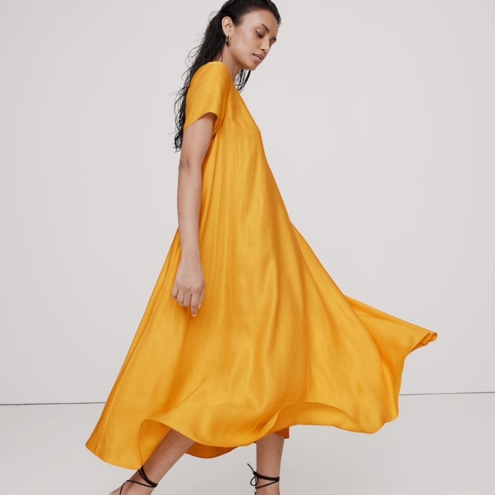 NWOT! Banana Republic Super Bloom Yellow Aurelia Linen-Blend Maxi Dress 🌎